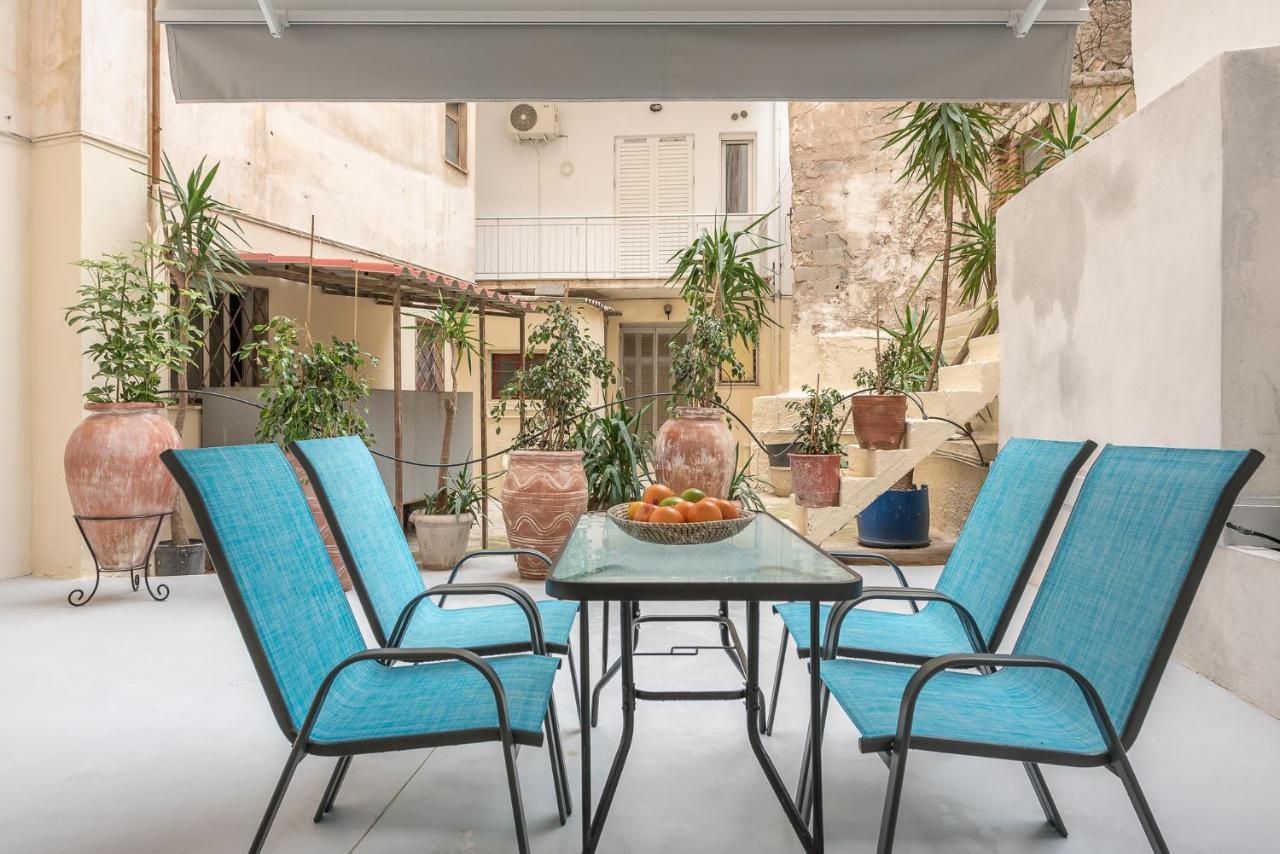 Апартаменты The Courtyard Oasis Афины Экстерьер фото